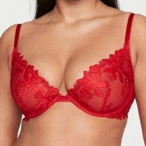 Victoria’s Secret Low Cut Demi Red Lace Bra